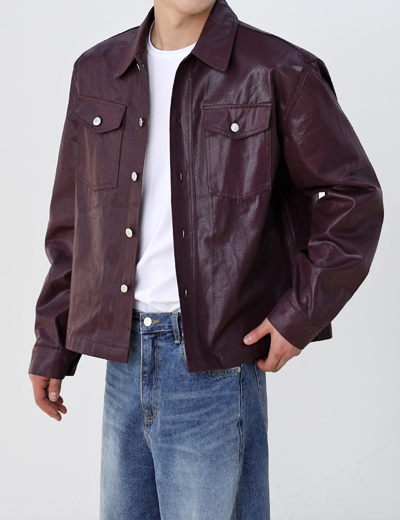Two-pocket coated leather trucker shirt