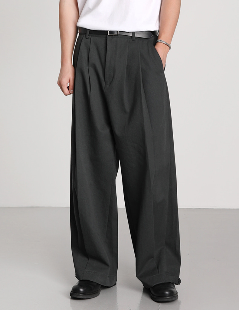 AW two-tuck cotton wide pants